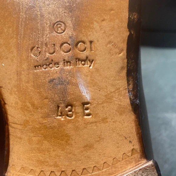 Gucci Black Leather Men's Slip-On Loafers - Picture 4 of 16